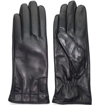 Перчатки  Gloves