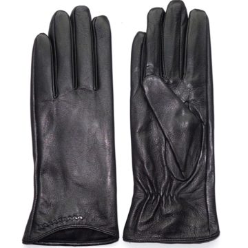 Перчатки  Gloves